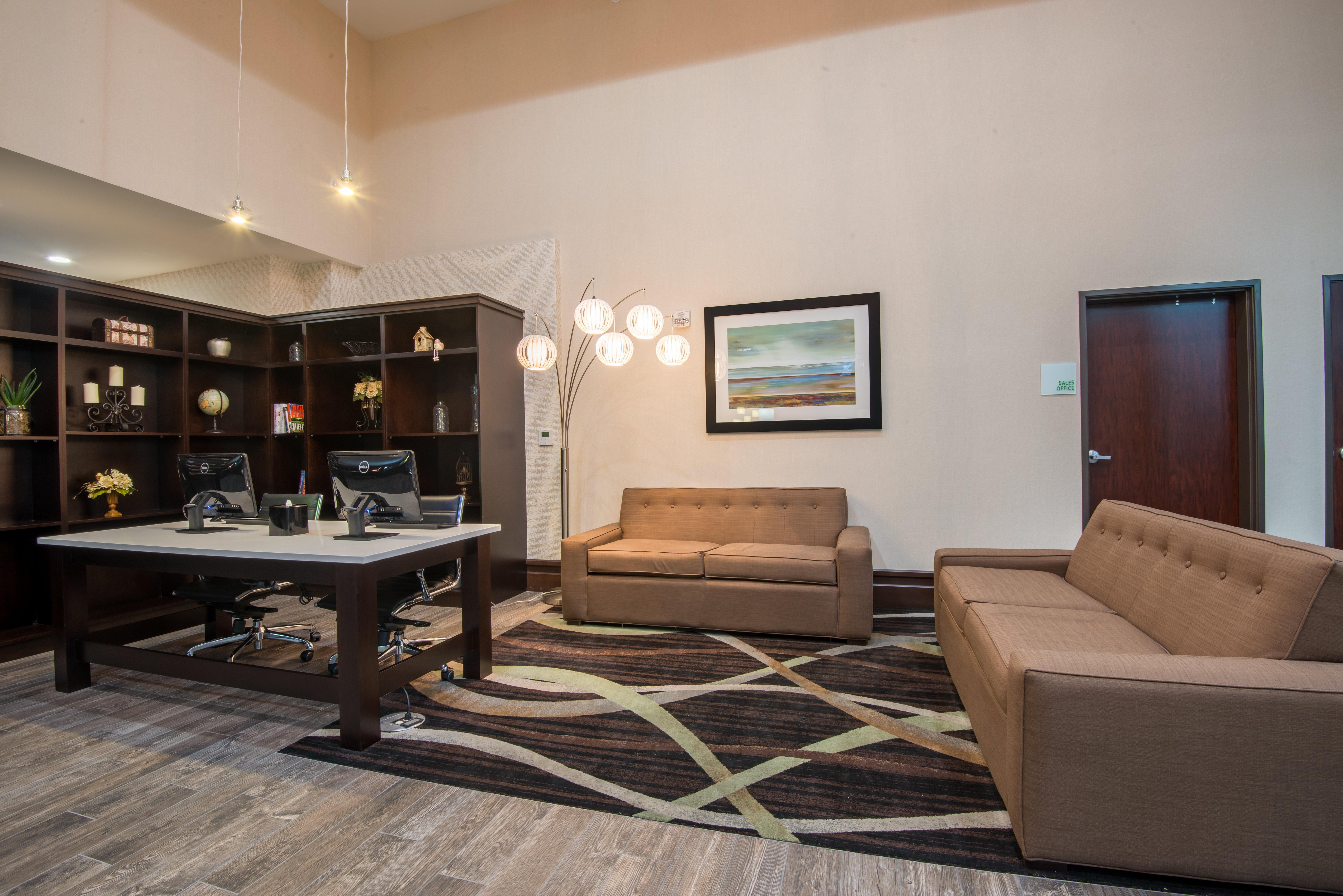 Holiday Inn Salina, an IHG Hotel Bagian luar foto
